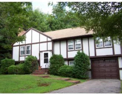 Unit for sale at 30 O'toole Terrace, Braintree, MA 02184