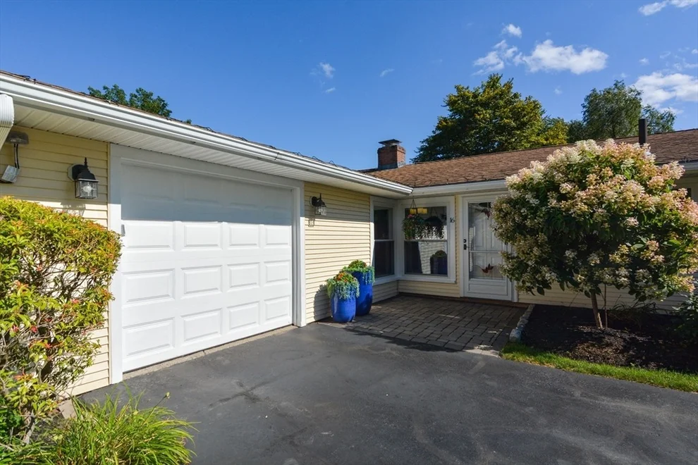 Unit for sale at 16 Rosslare Rd, Framingham, MA 01701
