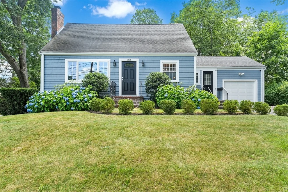 Unit for sale at 22 Sanderson Ave, Dedham, MA 02026