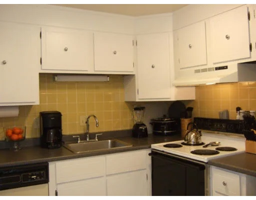 Unit for sale at 176 Maple Ave, Rutland, MA 01543