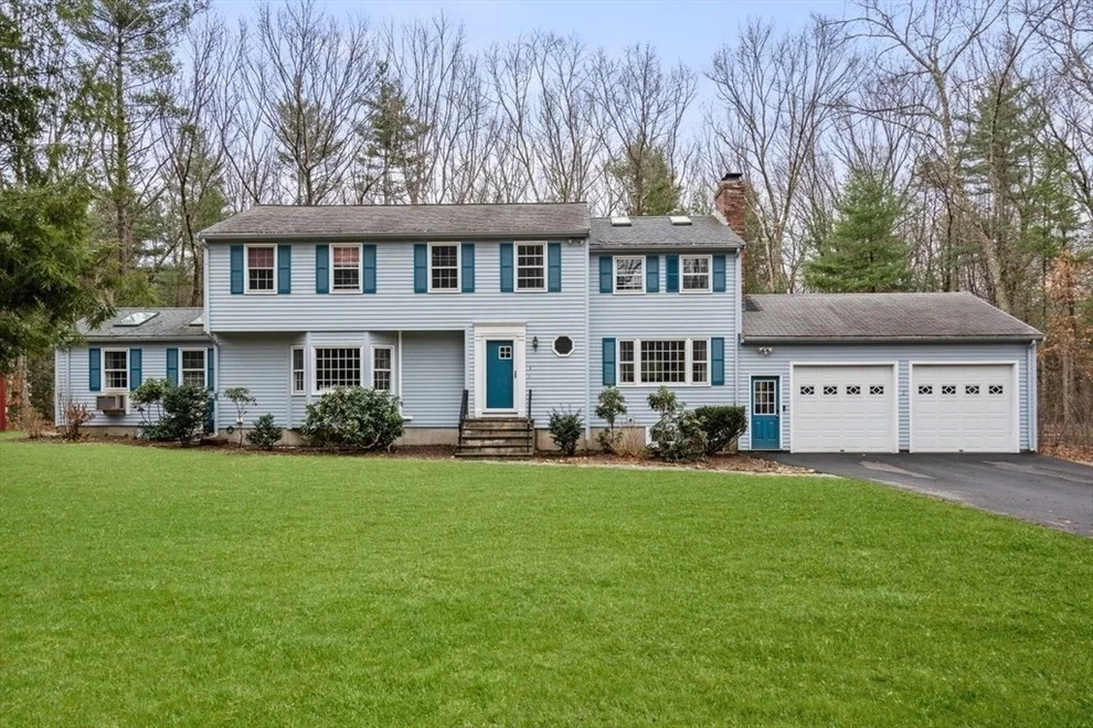 Unit for sale at 2 Lee Ann Circle, Sudbury, MA 01776