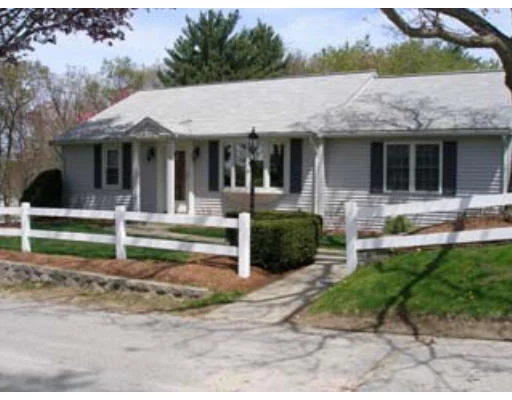 Unit for sale at 2 Marianna Avenue, Auburn, MA 01501