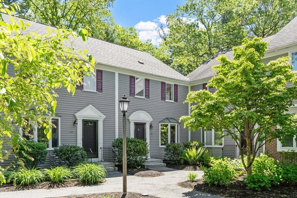 Unit for sale at 603 Foxwood Cir, Peabody, MA 01960