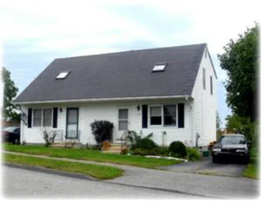 Unit for sale at 21 B Timrod Dr, Worcester, MA 01603