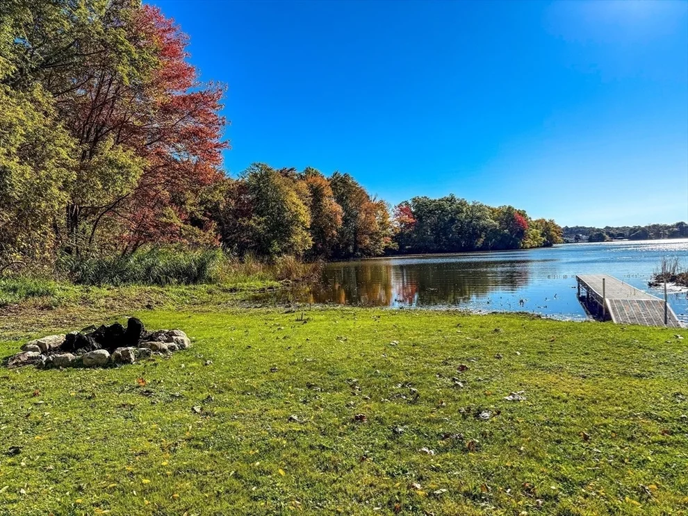 Unit for sale at 82 Holden St, Worcester, MA 01605