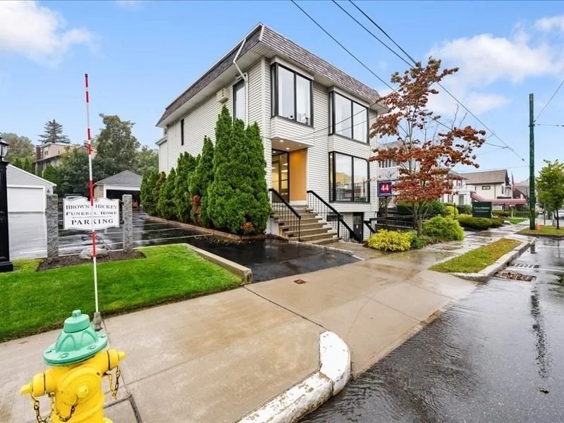 Unit for sale at 44 Trapelo, Belmont, MA 02478