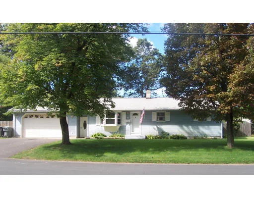 Unit for sale at 6 Tabor Rd, Enfield, CT 06082