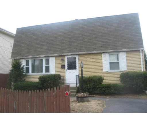 Unit for sale at 23 Sanders St, Chicopee, MA 01020