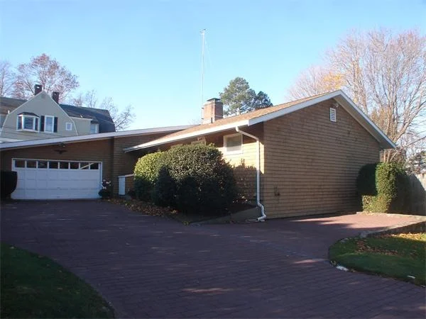 Unit for sale at 90 Harbor Avenue, Marblehead, MA 01945