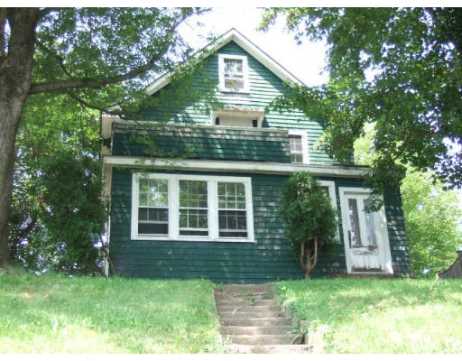 Unit for sale at 11 Fox Point Rd, Boston, MA 02125
