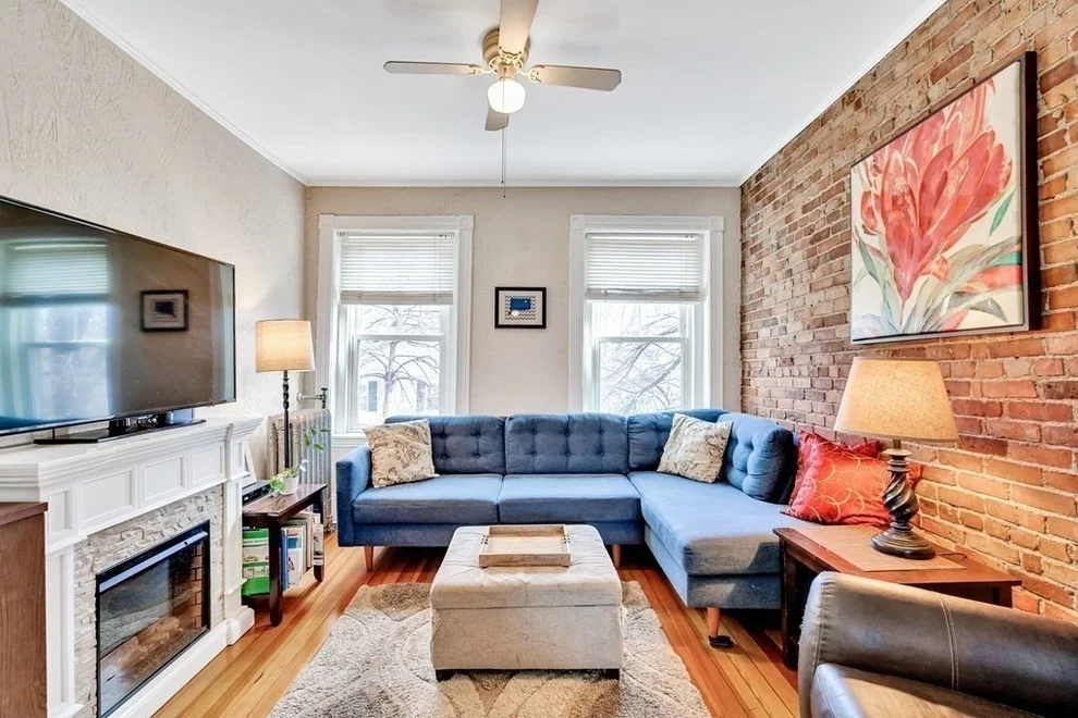 Unit for sale at 6 Perry St., Brookline, MA 02446