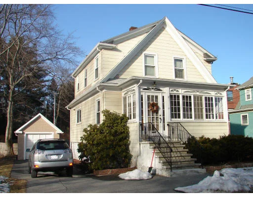 Unit for sale at 11 Pinevale Avenue, Reading, MA 01867