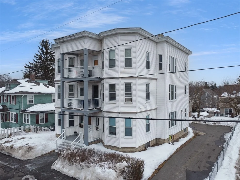 Unit for sale at 9 Pilgrim Road, Haverhill, MA 01832