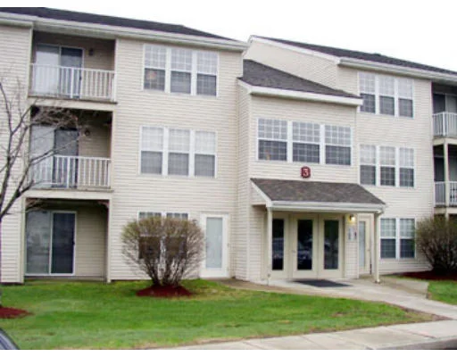 Unit for sale at 3 Thoreau Court, Natick, MA 01760