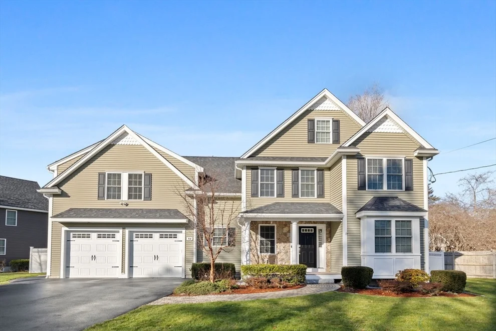 Unit for sale at 84 Lexington St, Burlington, MA 01803