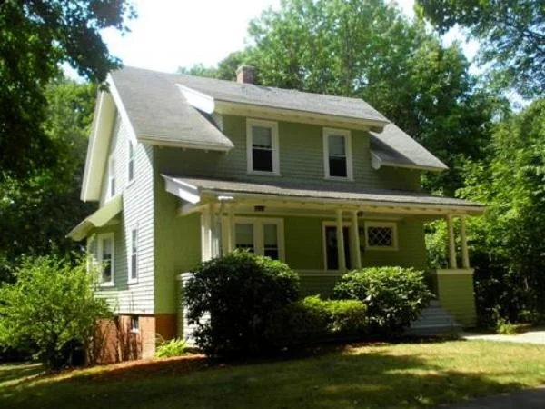 Unit for sale at 5 Chesterfield Rd., Worcester, MA 01602