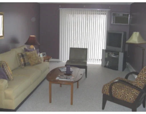 Unit for sale at 2 Bristol Court, Derry, NH 03038