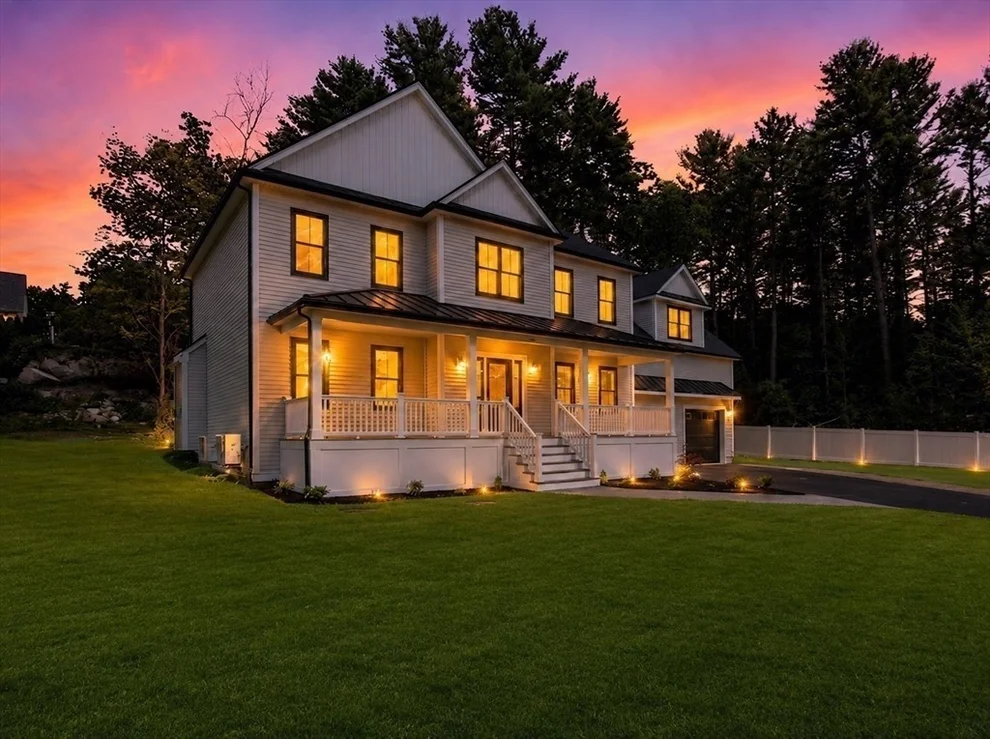Unit for sale at 32 Mendon St, Upton, MA 01568