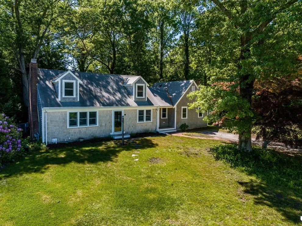 Unit for sale at 52 Ellis Cir, Yarmouth, MA 02675