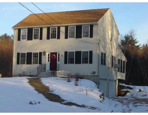 Unit for sale at 858 Wauwinet Rd, Barre, MA 01005