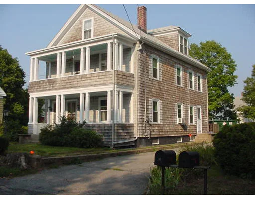 Unit for sale at 4 Bourne Avenue, Seekonk, MA 02771