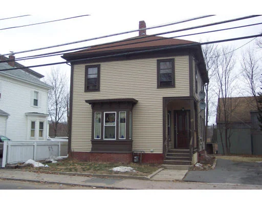 Unit for sale at 99 Maplewood, Gloucester, MA 01930