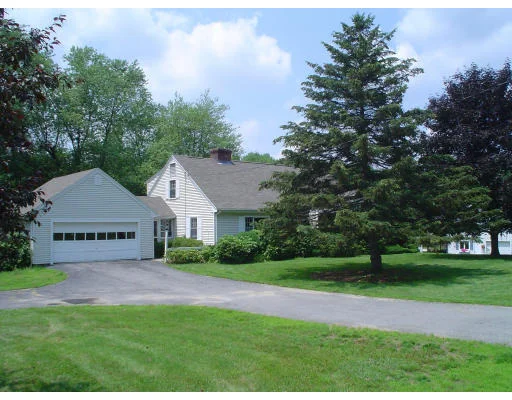 Unit for sale at 395 Main Street, Holden, MA 01520