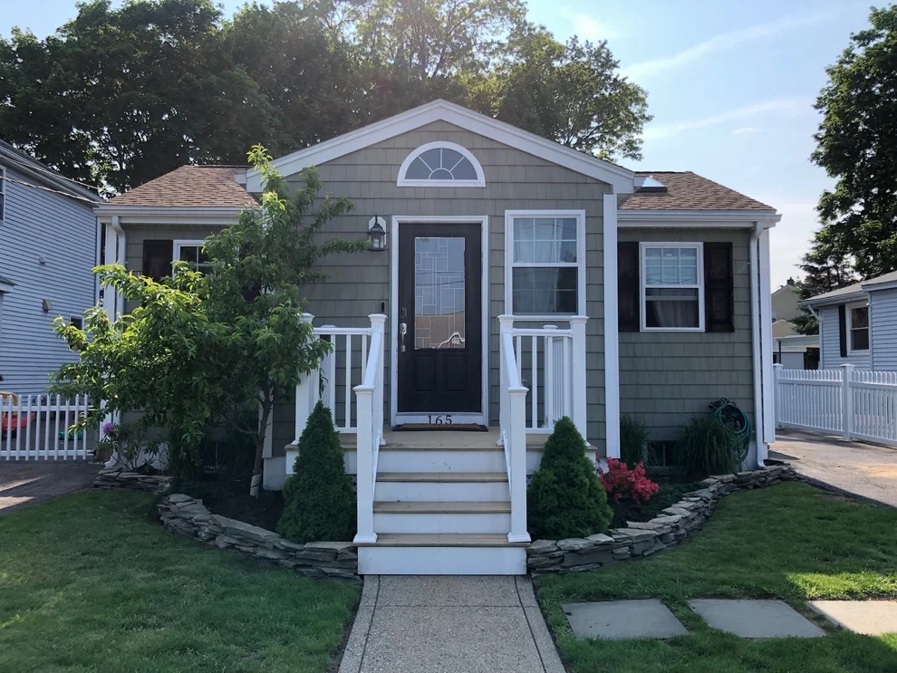 Unit for sale at 165 Albatross Rd, Quincy, MA 02169
