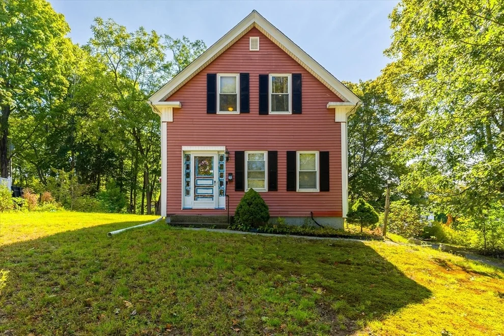 Unit for sale at 182 Lovell St, Worcester, MA 01603