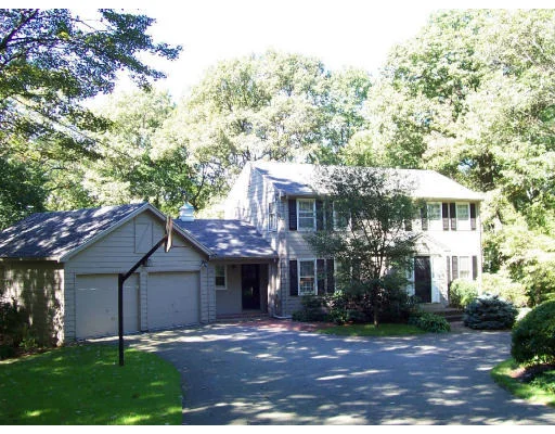 Unit for sale at 10 Raleigh Road, Dover, MA 02030