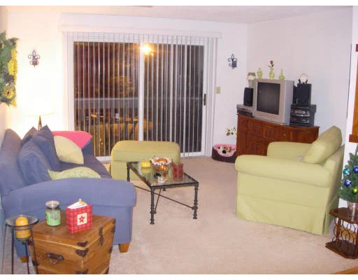 Unit for sale at 805 Franklin Crossing Road, Franklin, MA 02038
