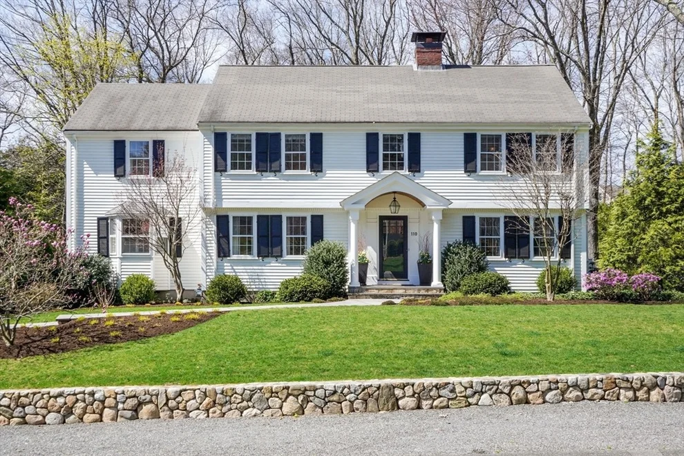 Unit for sale at 110 Hampshire Rd, Wellesley, MA 02481