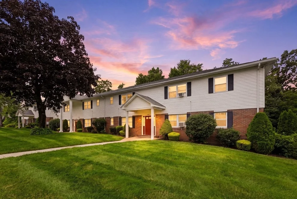 Unit for sale at 119 Colonial Cir, Chicopee, MA 01020