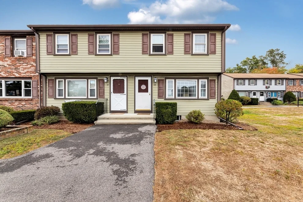Unit for sale at 20 Washington, Easton, MA 02356