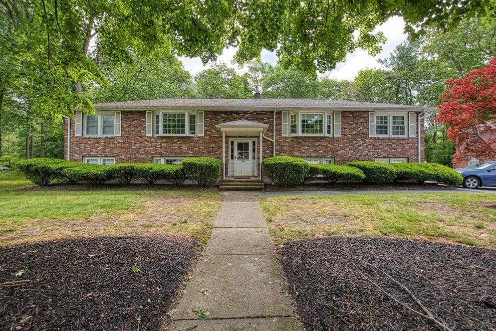 Unit for sale at 100 Mary Lane, Bridgewater, MA 02324