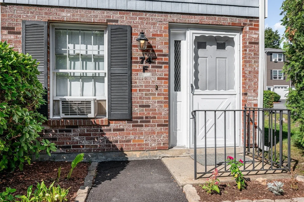 Unit for sale at 74 Roper St, Lowell, MA 01852