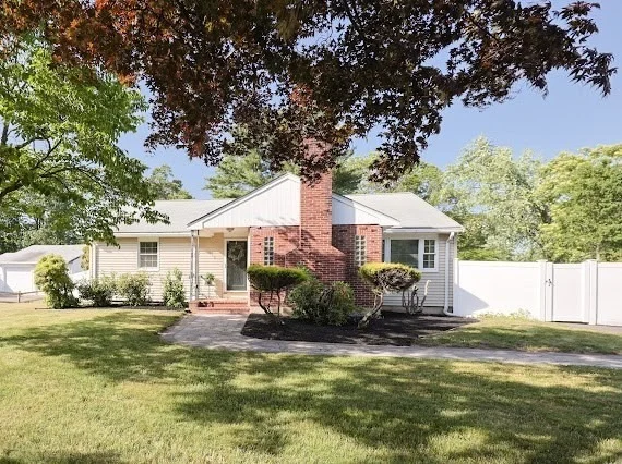 Unit for sale at 570 Bay Rd, Stoughton, MA 02072