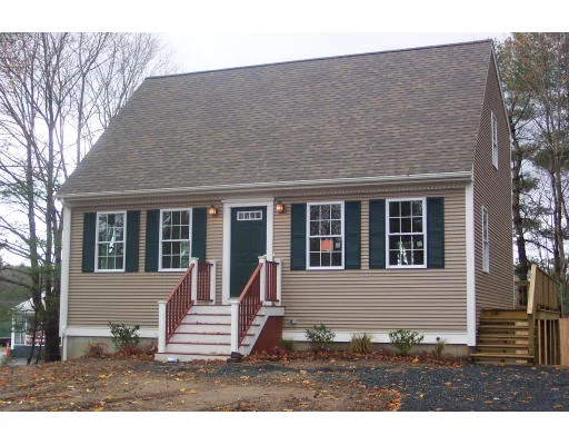 Unit for sale at 13 Spruce Street, Middleboro, MA 02346