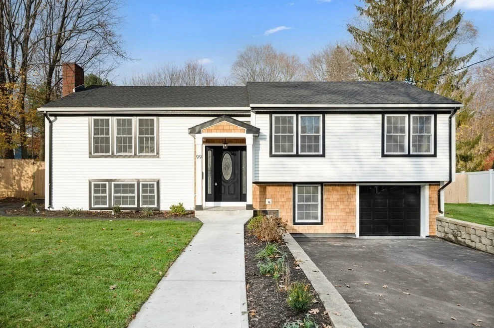 Unit for sale at 99 Grove St, Reading, MA 01867