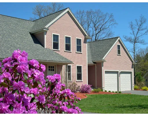 Unit for sale at 8 Magnolia Lane, Lexington, MA 02420