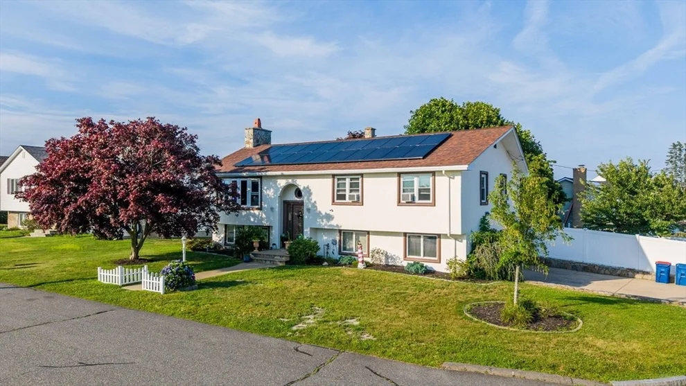 Unit for sale at 6 Lighthouse Ln, New Bedford, MA 02744