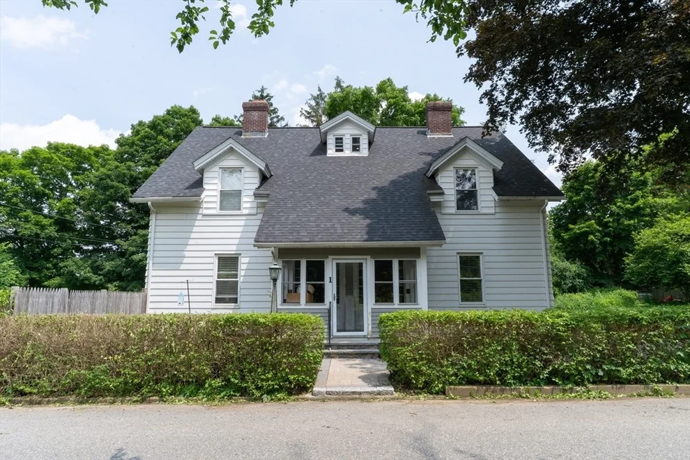 Unit for sale at 1 Commonwealth Ave, Sturbridge, MA 01518