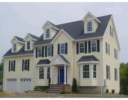 Unit for sale at 4 Arielle Lane, Essex, MA 01929