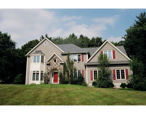 Unit for sale at 20 Elaine Rd, Sudbury, MA 01776