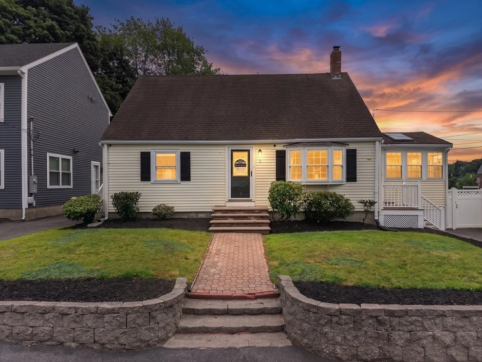 Unit for sale at 3 Wormstead St, Saugus, MA 01906