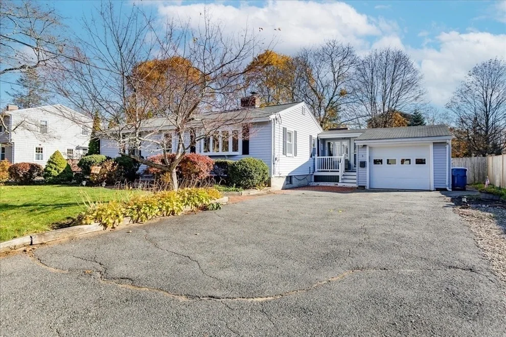 Unit for sale at 6 Kimberly Dr., Danvers, MA 01923