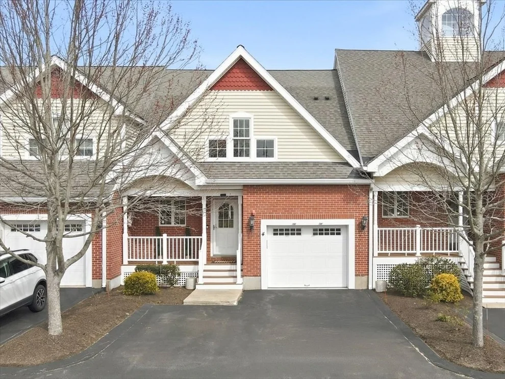 Unit for sale at 4 Dexter Rd, Foxboro, MA 02035