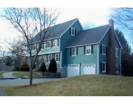 Unit for sale at 5 Elerton Ln, Danvers, MA 01923