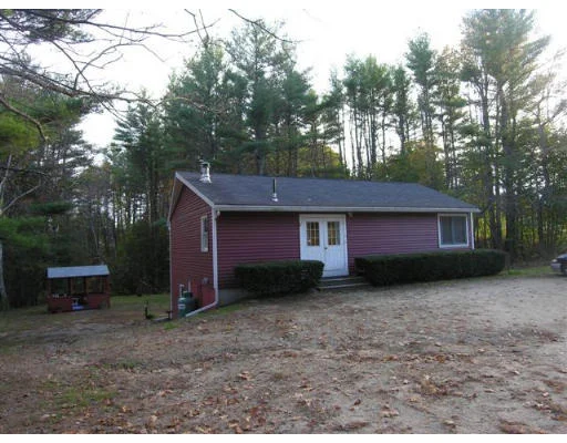 Unit for sale at 74 Chester Rd, Raymond, NH 03077