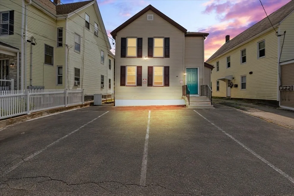 Unit for sale at 64 Oak St, Taunton, MA 02780